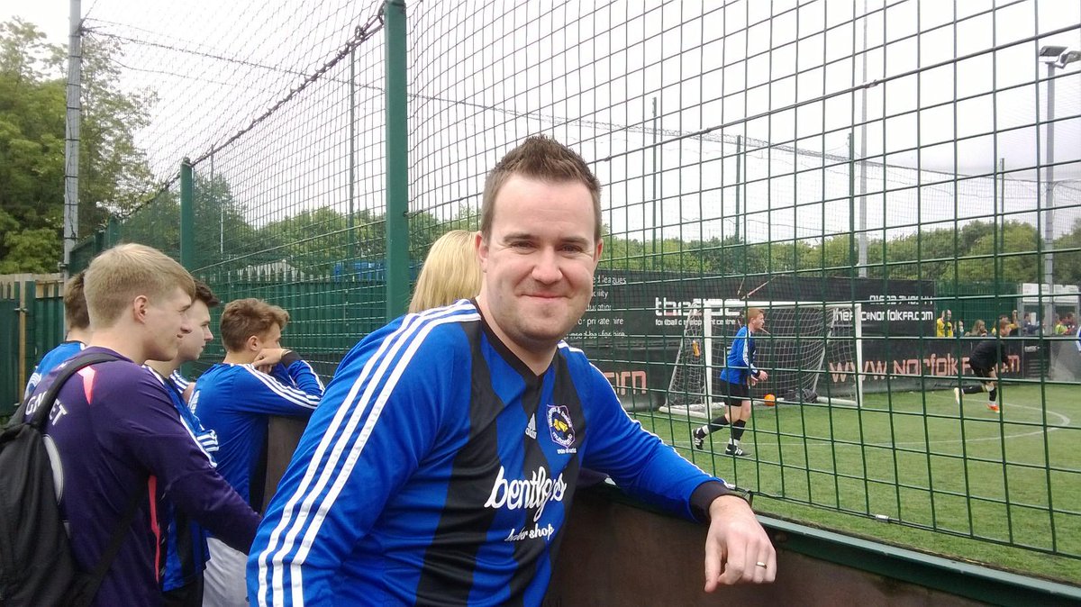 robert clark tweet media