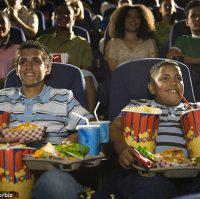 8871paul's tweet photo. 11 Things Movie Theater Employees Will Never Tell You
http://t.co/ZxOQG87r2o http://t.co/dxQTjLqaxs