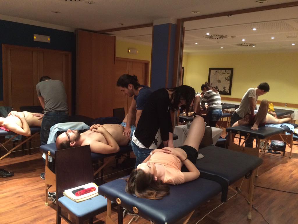 Paco Bautista (@pacobautista1) on Twitter photo Último seminario d quinto <a href="/EOMOSTEOPATIA/">Escuela Osteopatía de Madrid (EOM España)</a> n la sede d Cantabria antes dl exam CO. A por sexto !.Buen grupo. 👍. Éxito! Último seminario d quinto <a href="/EOMOSTEOPATIA/">Escuela Osteopatía de Madrid (EOM España)</a> n la sede d Cantabria antes dl exam CO. A por sexto !.Buen grupo. 👍. Éxito!