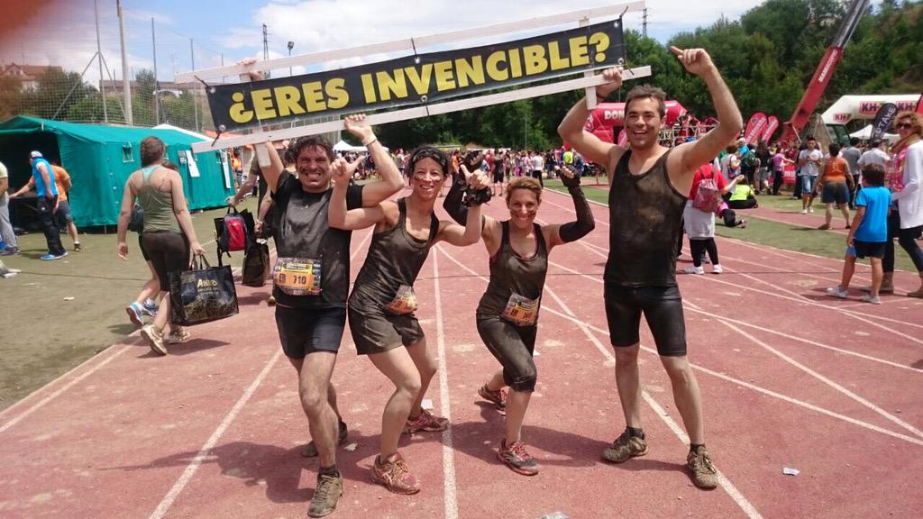 Yoyitxu's tweet photo. Hemos sobrevivido a la @ETERNALRUNNING_ ! Ya somos INVENCIBLES!!!!! 💪💪 http://t.co/uCg9ROIIeu