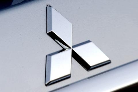 痛車速報 Ar Twitter 欧州では三菱のエンブレムをベンツのスリーポインテッドスターのパクリと思って るやつらが多いが実際は家紋であって三菱のほうがはるかに古い 車の豆知識 Http T Co Fqvr4jfsuw Twitter 痛車速報 Ar Twitter 欧州では三菱のエンブレムをベンツのスリーポインテッドスターのパクリと思って るやつらが多いが実際は家紋であって三菱のほうがはるかに古い 車の豆知識 Http T Co Fqvr4jfsuw Twitter