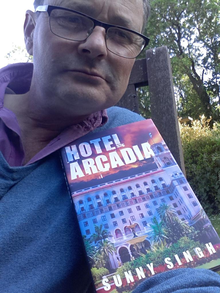peterfrancon's tweet image. @HotelArcadia in #Rutland England. #wherebooksgo