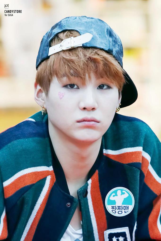 바네사 🦋 on Twitter "yoongi // brown hair http//t.co/yqCJmDIEUD"