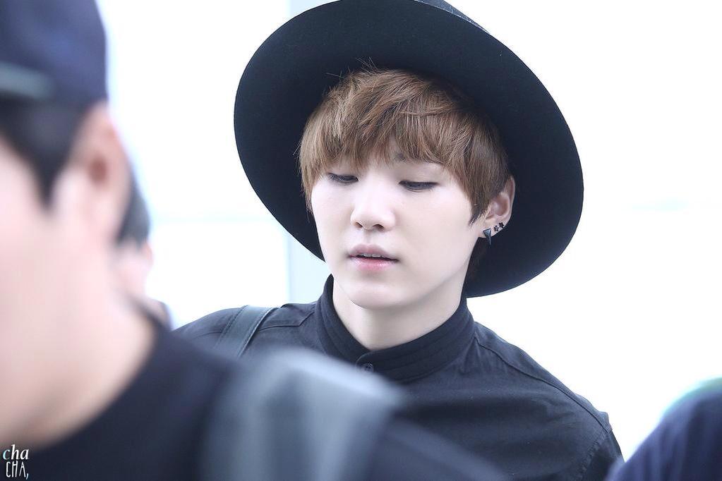 바네사 🦋 on Twitter "yoongi // brown hair http//t.co/yqCJmDIEUD"