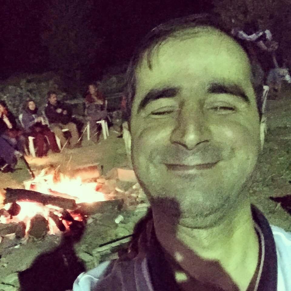 kenanonalan's tweet photo. Benim fikrimce birşeyi fotoğraflayana kadar onu gerçekten gördüğünüzü iddia edemezsiniz.
#EmileZola #malatyafotokamp http://t.co/ACwX8hhxmH