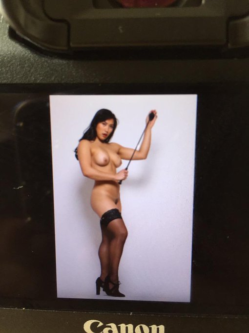 Preview of some shots from a photo shoot today. Updating pics for my @ATMLA profile. http://t.co/0UH