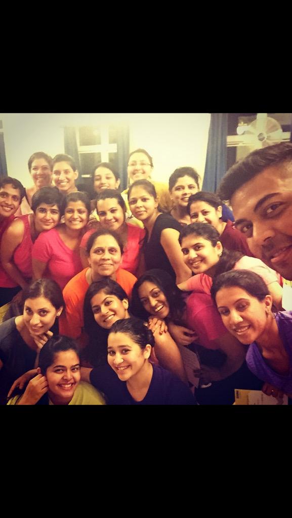 PriyankaRane3's tweet photo. #jerseycityadvance #shiamakUSA @shiamaknewyork @DeebaPatel @devashreepande http://t.co/C3GOa6jF7Q