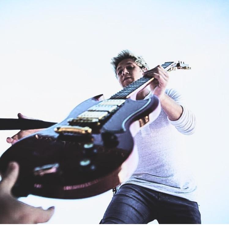 LeniiXixi's tweet photo. Baby look what you done to me  😭😍❤️ @NiallOfficial http://t.co/jOBG1ULW7y
