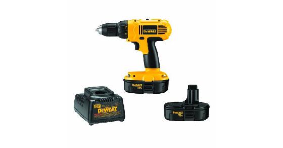Permabuy's tweet photo. For the household handyman #BIFL #PowerDrill #DEWALT http://t.co/rg5DSWaCYF http://t.co/wGoq2BoWvW