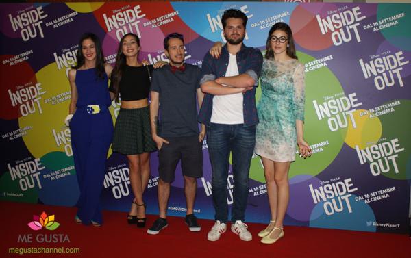 talentcomello's tweet image. #FOTOS Lodovica y los demas chicos en la conferencia de prensa de #InsideOut en taormina. Cc.@lodocomello
#LCOV