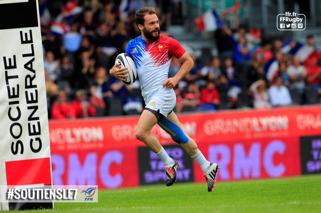 FranceRugby's tweet photo. #France7 Les Bleus s'imposent 20 à 7 en finale du tournoi de @Lyon7s face à l'Espagne!!! #soutiensle7 http://t.co/FOiMzfIvkh