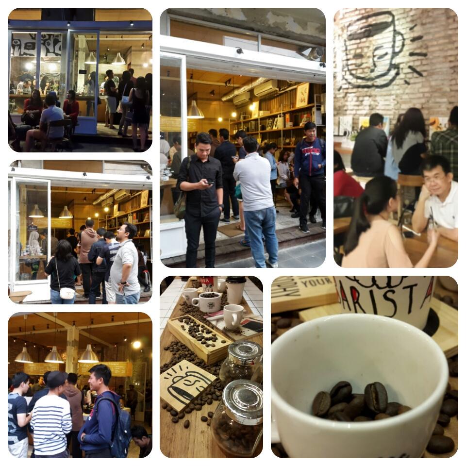 Selama ada yang namanya kopi...
Orang dapat menemukan dirinya di sini...
#filosofikopi #filosofikopithemovie