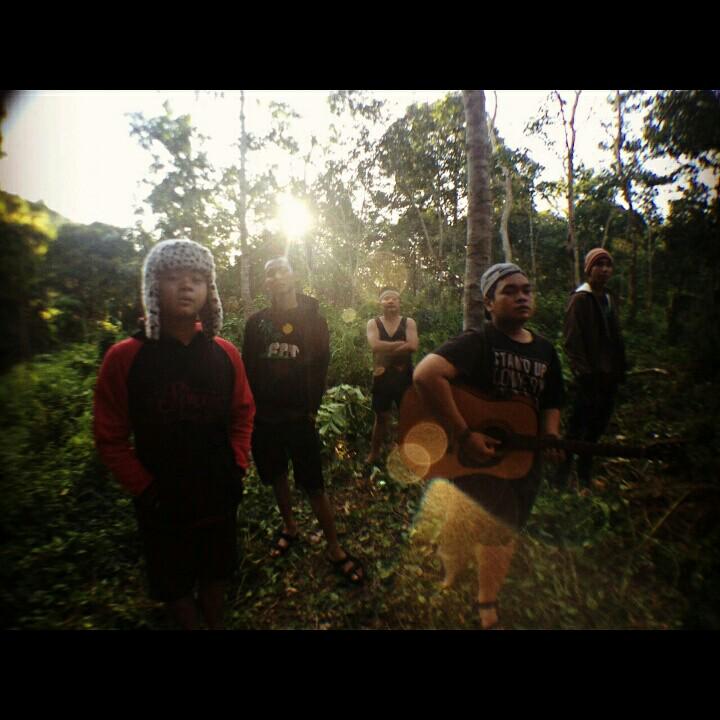 TDM_Official_'s tweet photo. Lost in nowhere :) http://t.co/Ir1830KLpw