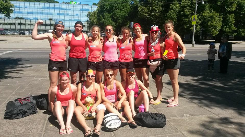 RugbyCoqMosan's tweet photo. Gaëlle championne d'Europe avec le @BelSevens et donc de retour en GPS l'année prochaine! :-)

@Ovalie_Feminine http://t.co/h2SyH0DPu2