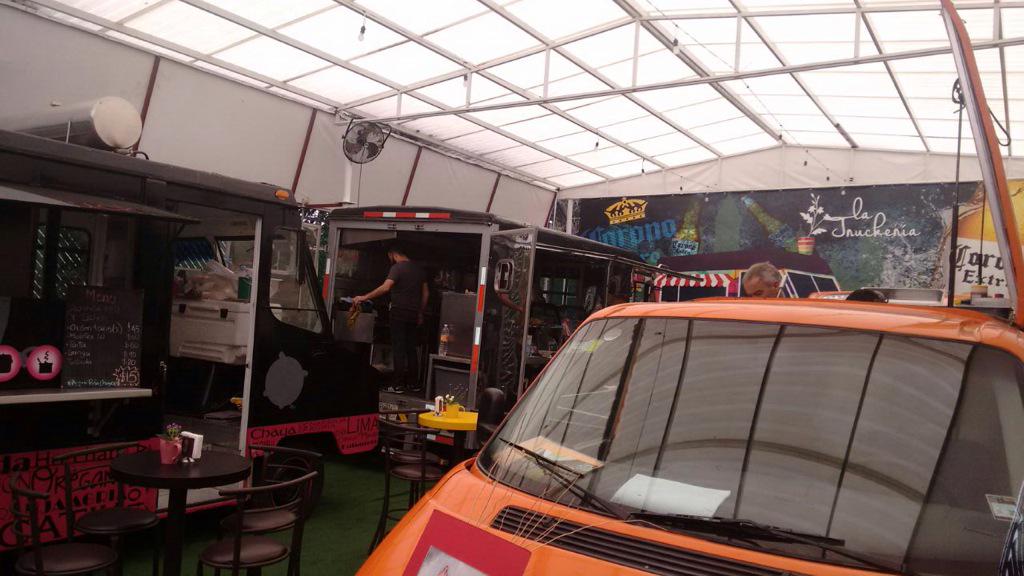 Los esperamos hoy en #LaTruckería estamos con <a href="/elGustitoFT/">gustitofoodtruck</a> <a href="/CochiniTruckMX/">CochiniTruck_MX</a>  y <a href="/LaCamaronetta/">La Camaronetta Ft</a> !! Ven a comer delicioso