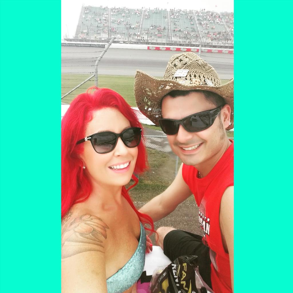 abstract_salon's tweet photo. Penthouse view with my hubby @DarrylKoolFM @MISpeedway @MISroger http://t.co/dmw2GoCTBY