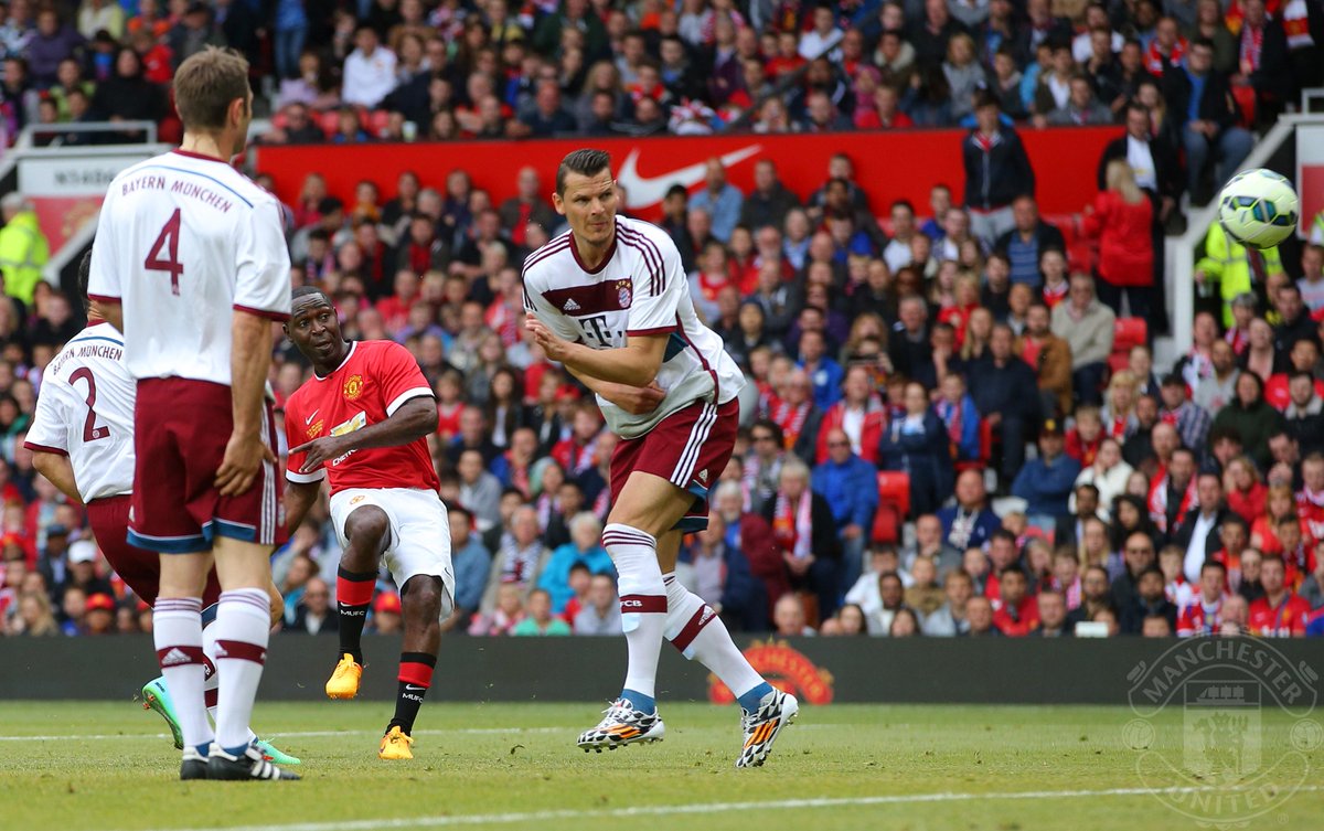 #LegendsAreBack - Berikut cerita lengkap saat United mengalahkan Bayern 4-2 semalam. bit.ly/1G5bcgd