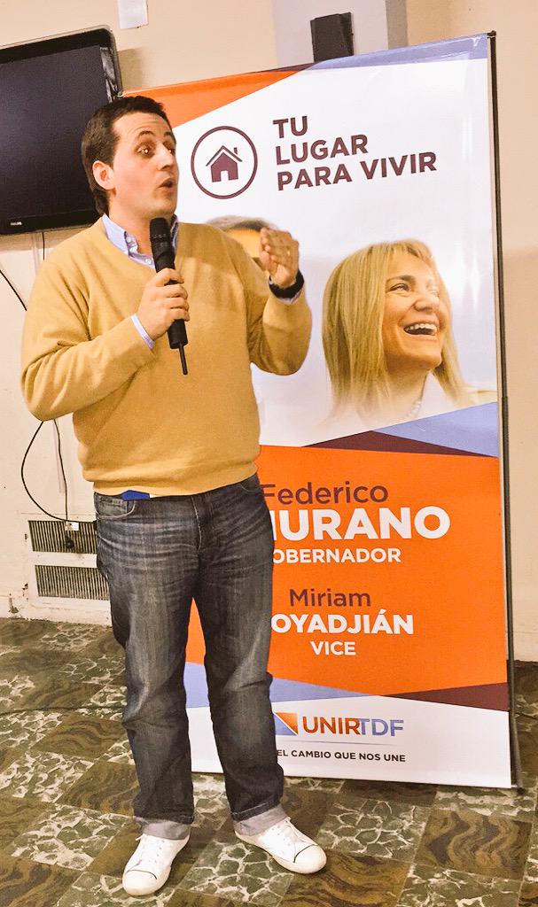 impulsofueguino's tweet photo. Cena en reconocimiento a los congresales,militanes y a la juventud de IMFU “@nicogiordano23 Nico Giordano #GRACIAS” http://t.co/zujzs7LWyt