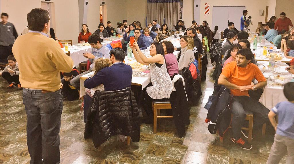 impulsofueguino's tweet photo. Cena en reconocimiento a los congresales,militanes y a la juventud de IMFU “@nicogiordano23 Nico Giordano #GRACIAS” http://t.co/zujzs7LWyt