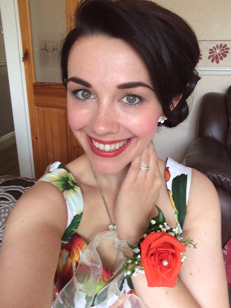 EmilyCrossdale's tweet photo. Was at a beautiful wedding yesterday! Beautiful bride and groom,who clearly have a lot of love between them!!#wedding http://t.co/cOmQz7TkIT