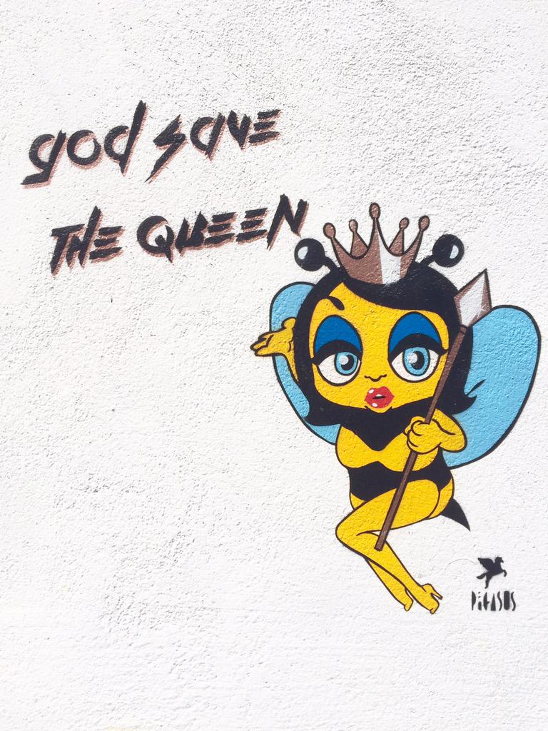 artistpegasus's tweet photo. #SaveTheBees #BeeFoundation http://t.co/pokZNAAovP