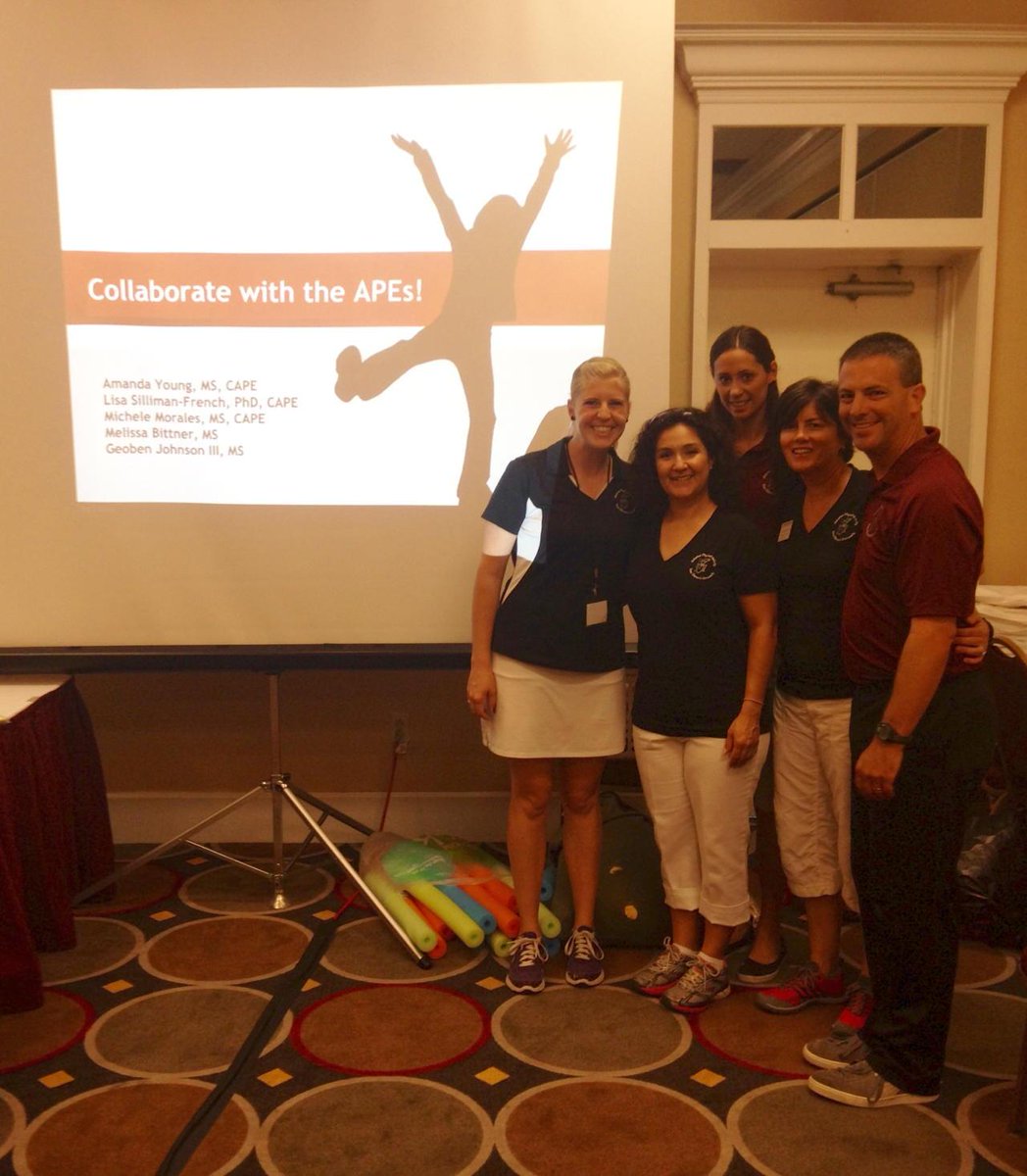 Dr_Lisa_'s tweet photo. Great #APE teachers getting ready to present at #TCEC2015 @TWUpres @twunews #APE40x19 http://t.co/at2qUACrch