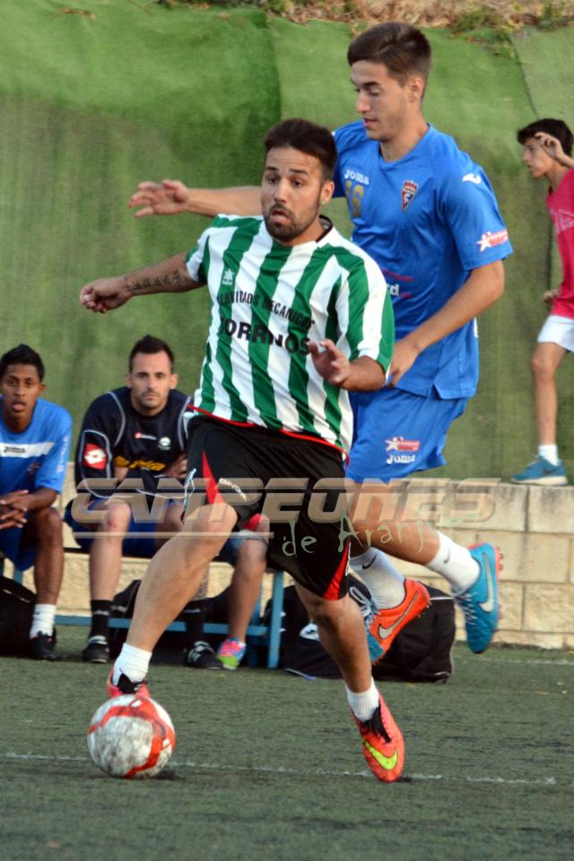 CAMPEONESAranju's tweet photo. SMT gana el @MaratF7Aranjuez http://t.co/e0cFUi9igC … @javieri32 @luisalgomez @rigoforiro @VictorVMG13 @Eddu_95 http://t.co/ikrAxKo4V6