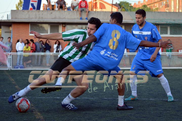 CAMPEONESAranju's tweet photo. SMT gana el @MaratF7Aranjuez http://t.co/e0cFUi9igC … @PabloPlaza_8 @AlberMontano @bellotv @blackrober_90 @Rober_R14 http://t.co/GNwiu1811J
