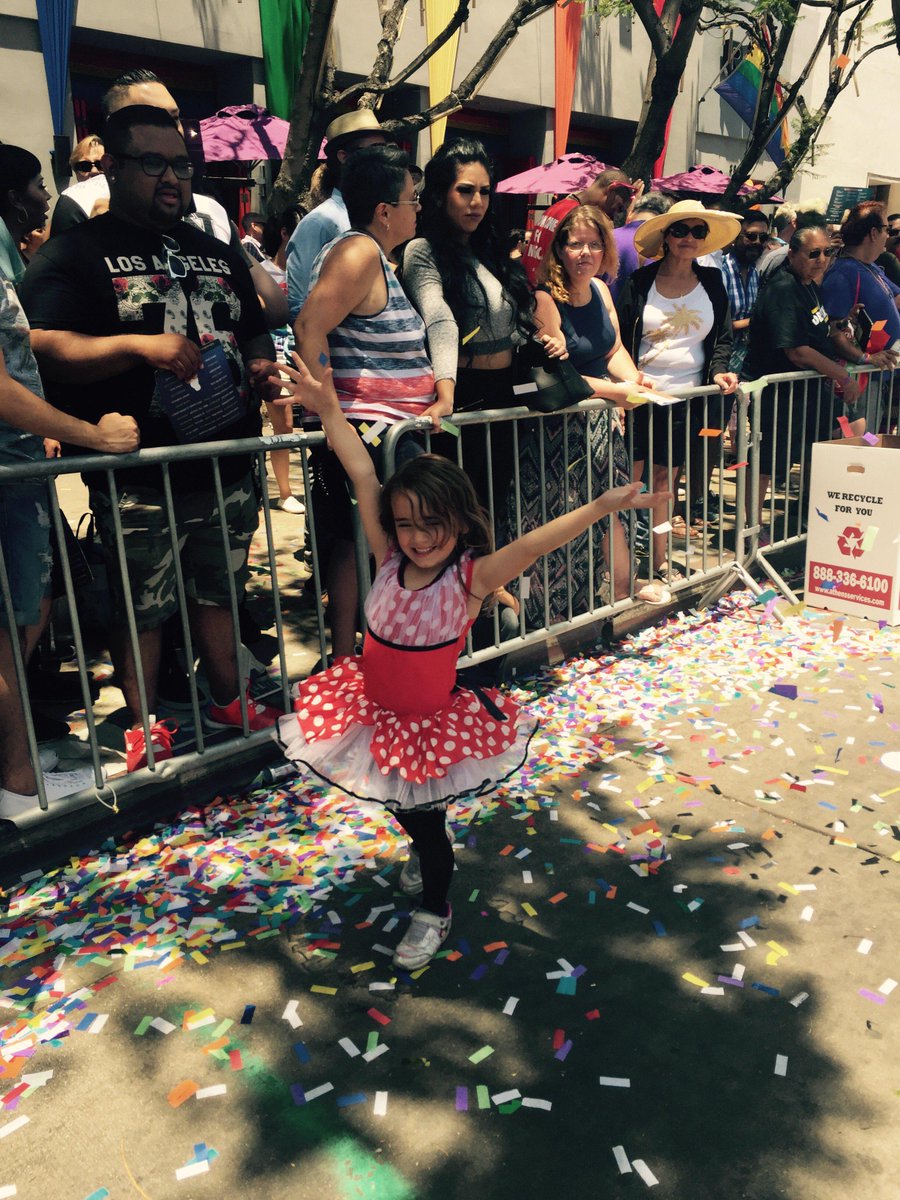 brentparris's tweet photo. This #HotChick loves confetti more than a #Hick. #gaypride #parade http://t.co/4k6ZsMmasu