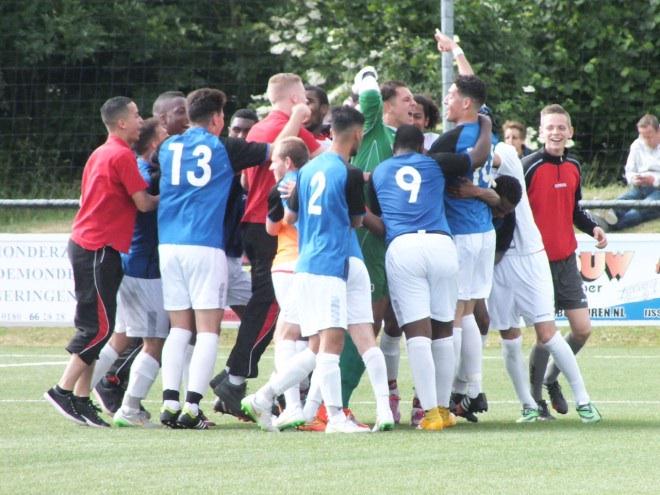Alexandria’66 A1 naar eerste divisie
 voetbalrotterdam.nl/index.php/alex…