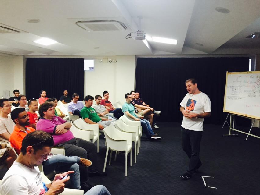 yanaga's tweet image. Agora é a vez do @brjavaman participar do #20daysofJava #Java20 @javanoroeste