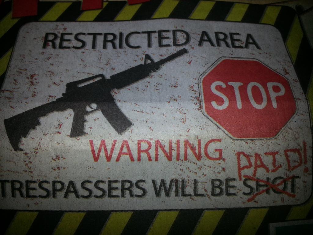 JohnsonCreg's tweet image. Signs like this make you wonder! !