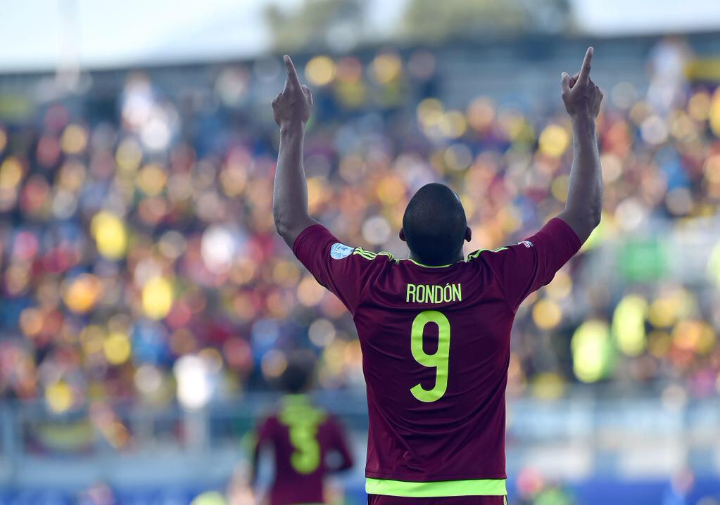 ExpressFutbolCL tweet picture
