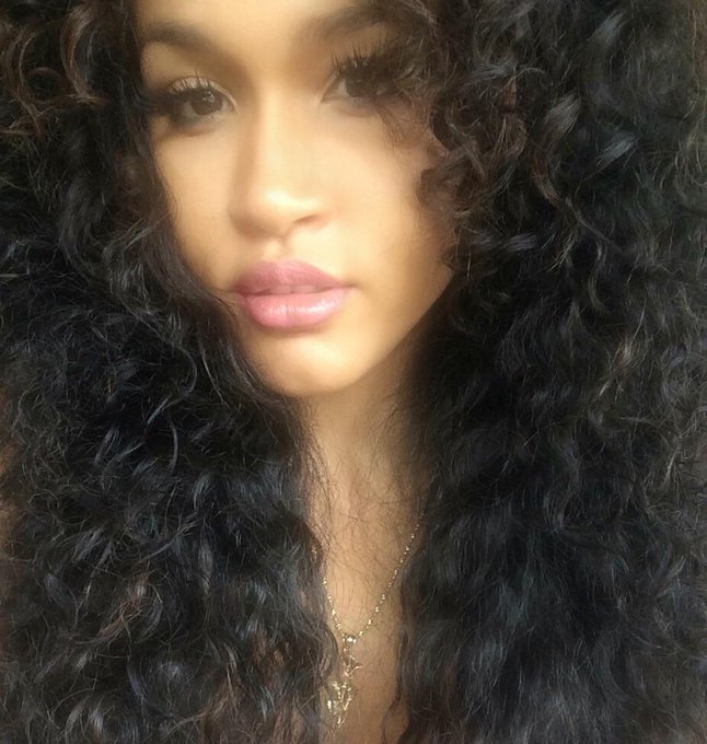 😘😘😘 http://t.co/Ats4wt1fux<a href="/tag/bodybyrosaacosta"class="tags"><span>#bodybyrosaacosta</span></a>