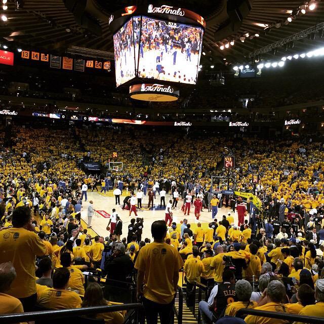 TGIFClothing's tweet photo. Game 5: Who are YOU going for? #Cavs or #Warriors? http://t.co/cK1e8bKvdT