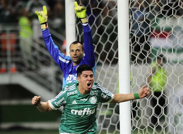 skimbry's tweet photo. Comemora Cavalieri!!! É GOL do Palmeiras!!! É de @churrycristaldo!!!! AVANTI PALMEIRAS! http://t.co/PbEaN43ZtE