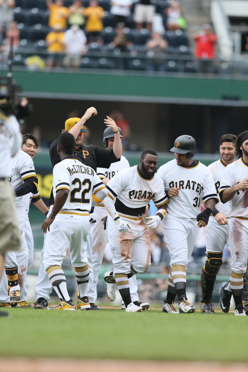 The last walkoff hit for JHay was on 6/27/14 with a double vs the Mets in the 11th. #VoteJHayAllDay #RaiseIt
