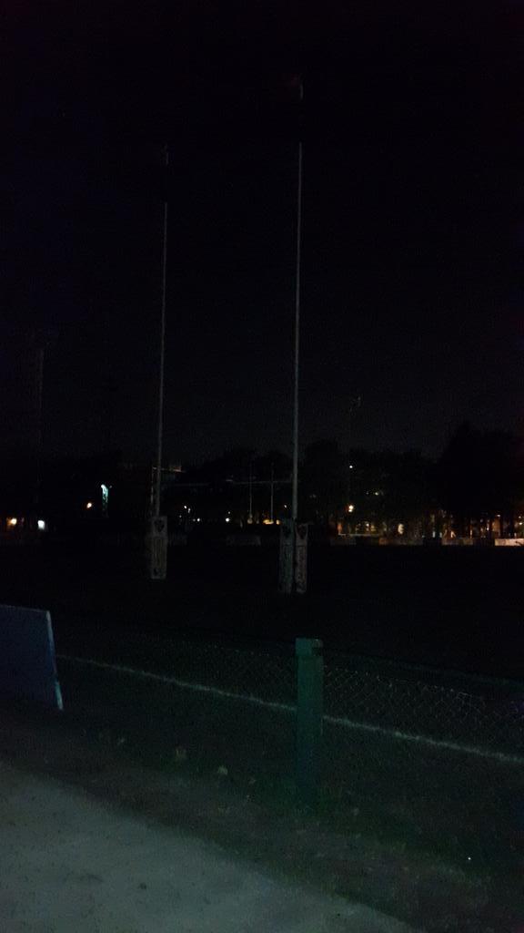 FEFreitas_75's tweet photo. Fin de jornada #koalasaurus en #Olivos junto a #Orcas @koalasauros http://t.co/HzcBk5UiR1