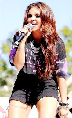 HAPPY BIRTHDAY JESY NELSON MY PRINCESS I LOVE SO MUCH BEAUTIFUL YOU\RE MY LIFE !  ... You are my idol Cute ! 