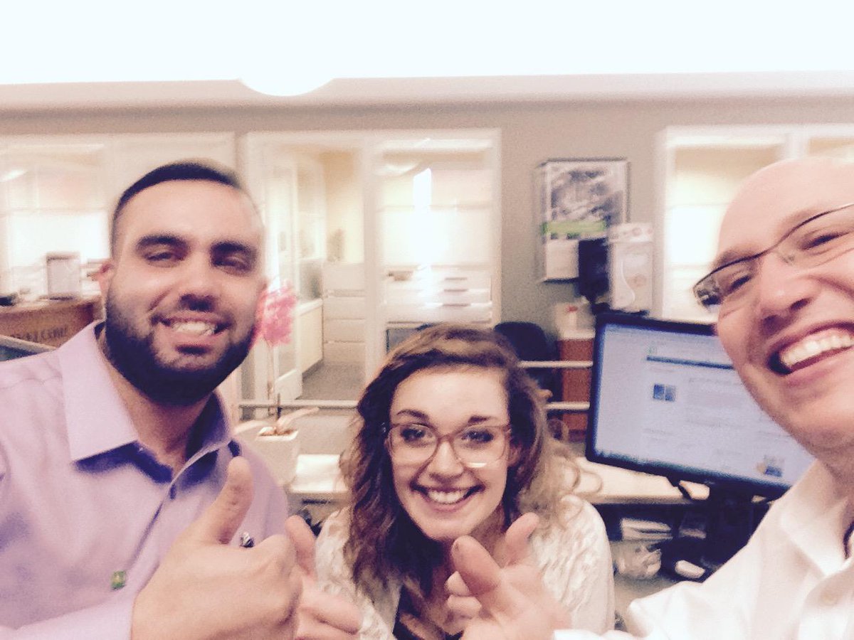WiensLauraMay's tweet photo. 0690 team helped me win May CFO R+R. Celebrating my iPad mini order from champions as my reward! @GregoryBezaire http://t.co/RoPkIYjesn