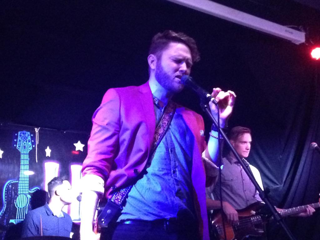 deformedllama's tweet photo. @lukewademusic wait 2 more tho horn section pic is #outtafocus #saxntrumpet http://t.co/1Ls8FjJ3Vz