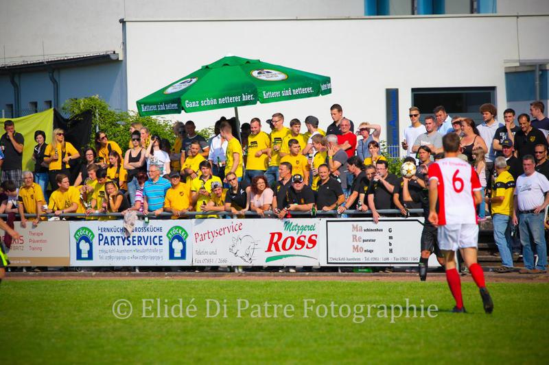 10000Aumer's tweet photo. Tolle Kulisse ! Zum Rückspiel der Bezirksligarelegation kamen 680 Zuschauer ->http://t.co/bEyWsUNXug #unsereamateure http://t.co/w1pYaYoBND