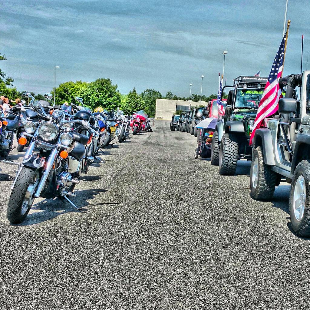Jeeps and Bikes make a great pair!