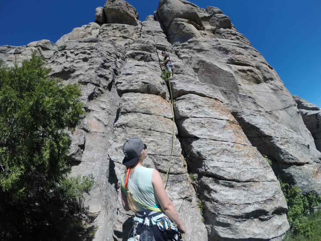 RyanTheFreeze's tweet photo. Rad climbing weekend with the chums #CityOfRocks http://t.co/b2WR77PD8f