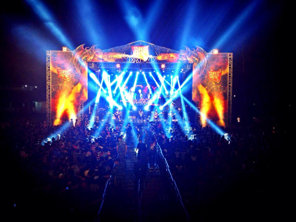 hellprint's tweet image. Terima Kasih Ujung Berung Meliar Bersama Kami Di Rangkaian Tour Kota Ke-34 Kota Terakhir #WestJavaInvasionFestival