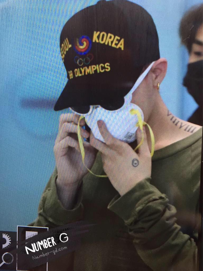 [15/6/15][Pho] BIGBANG @ sân bay Incheon trở về từ Hồng Kông CHg5wMAUkAE_qxQ