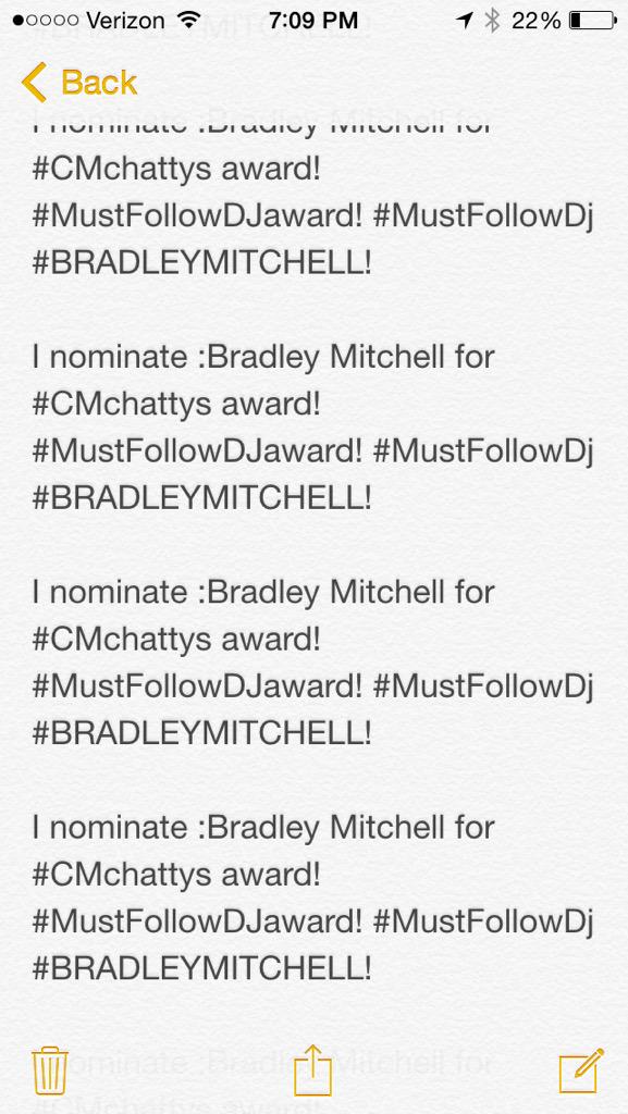 thatsgrier1's tweet photo. Bradley I voted lots of times for you💗❤️😩 ! Luv you!@BradleyMitch26 #MustFollowDJ  #DJCAMO @OfficialDjCamo! http://t.co/Avuvg57dRp