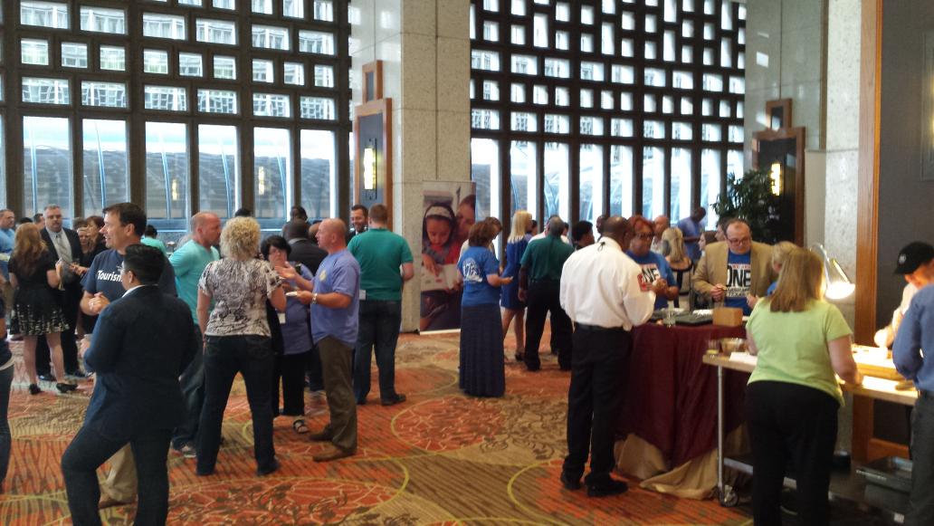 Reception before the award ceremony!  #quincy175 #aac15 @AllAmericaCity @NationalCivic