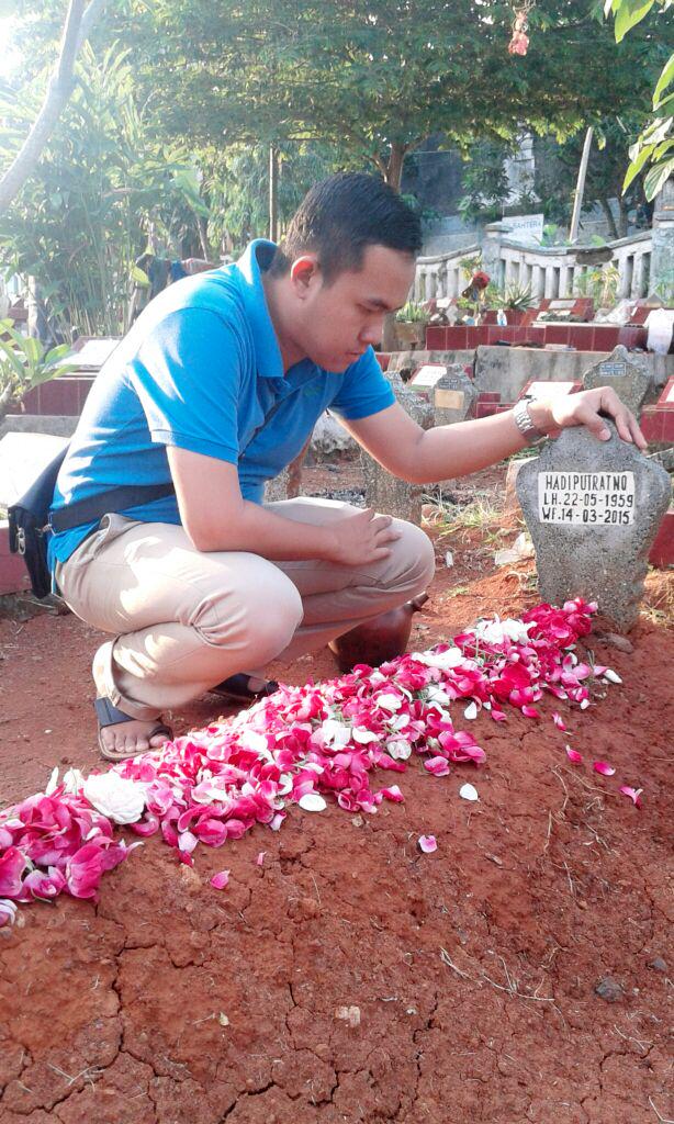 Nyadran sebelum puasa ke makam bapak ☺☺