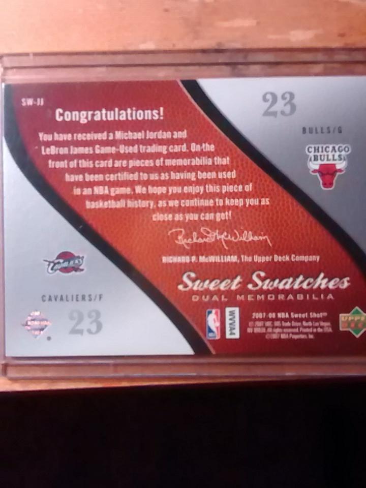 GO_CARDS1's tweet photo. #JordanvsJames @UpperDeckSports http://t.co/jgMzTRZlie